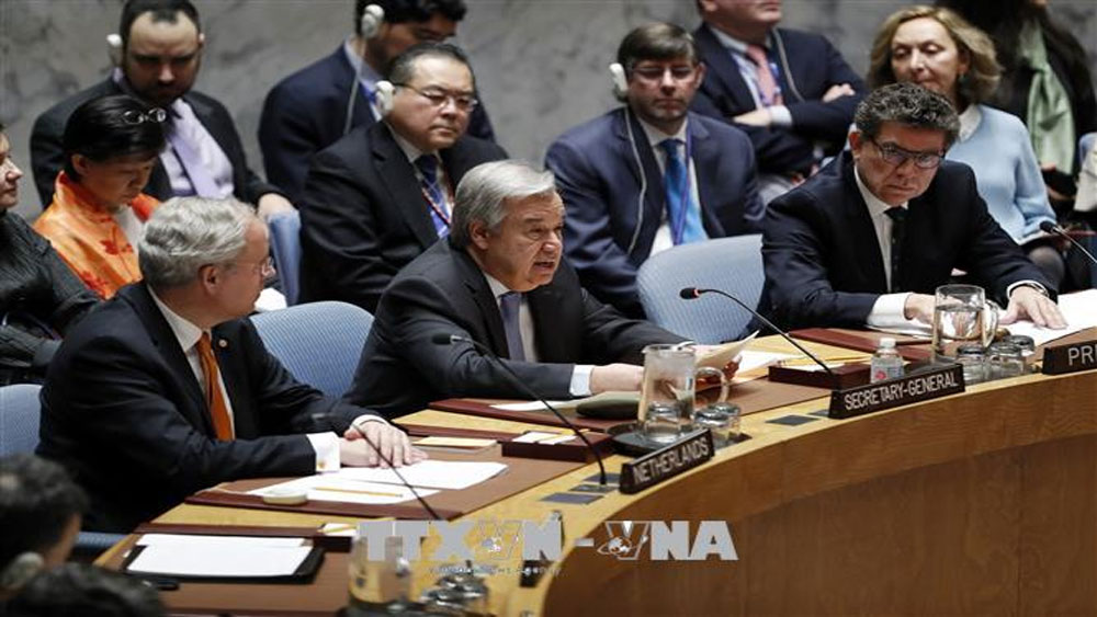 {keywords} {keywords}