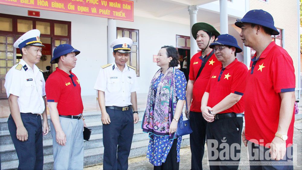 {keywords} {keywords}