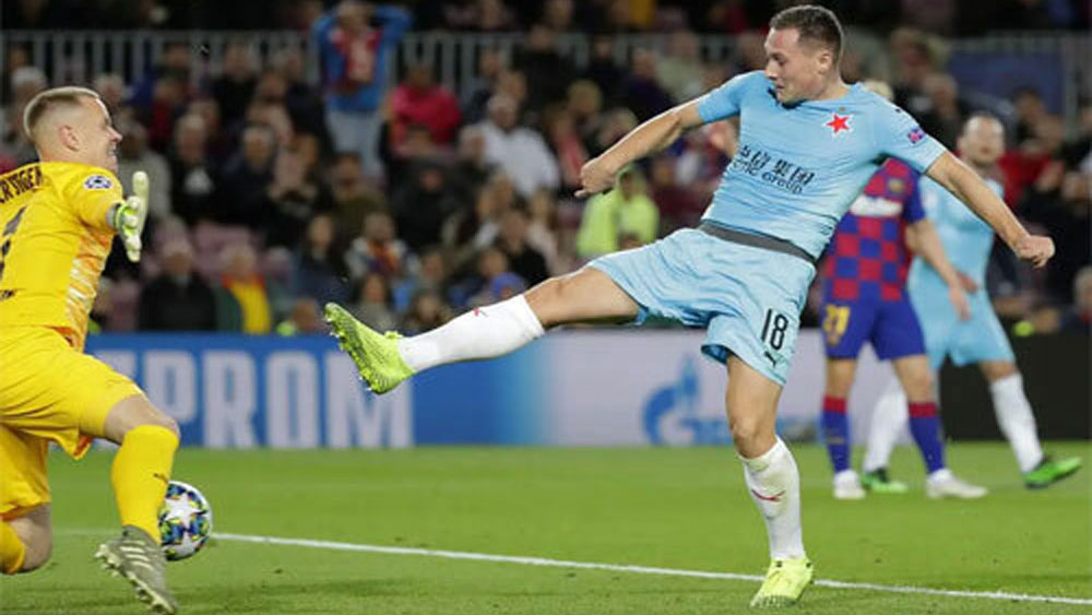 Barca chia điểm với Slavia tại Nou Camp