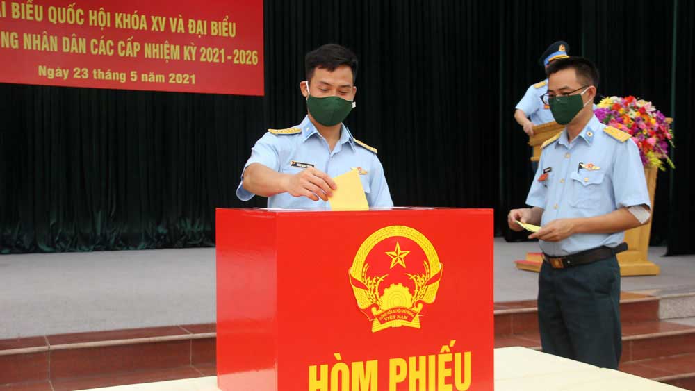 Tổng hợp kết quả bầu cử chính xác để công bố danh sách trúng cử theo đúng lịch trình