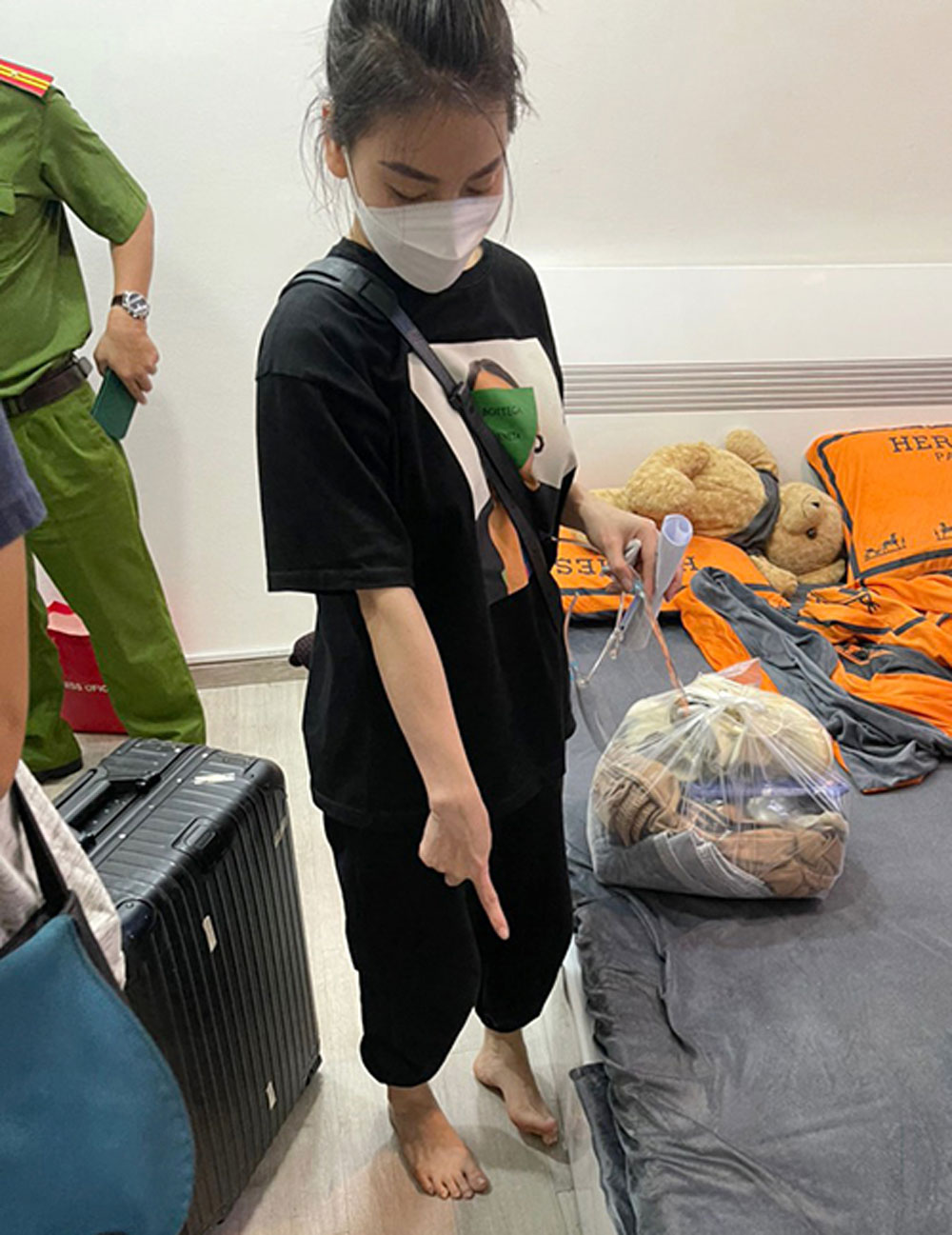 {keywords} {keywords}