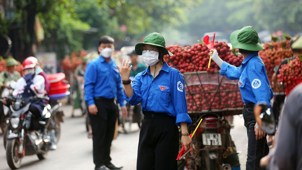 Ấn tượng đẹp về hành trình "Mùa vải yêu thương"