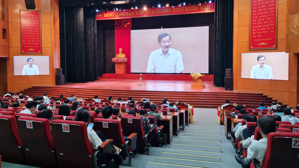 {keywords}