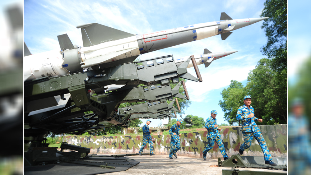 Canh trời Tổ quốc