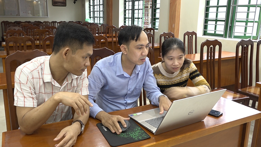 Trường THPT Yên Dũng số 3: Ứng dụng phần mềm Onenote vào quản trị trường học