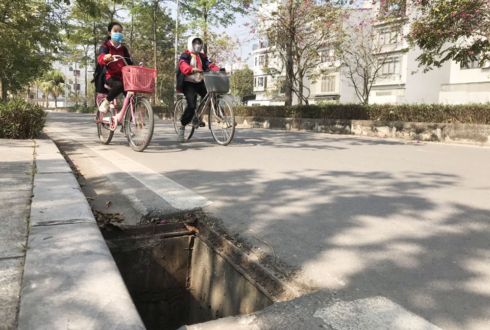 {keywords} {keywords}