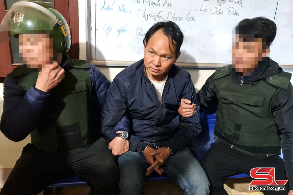 {keywords} {keywords}