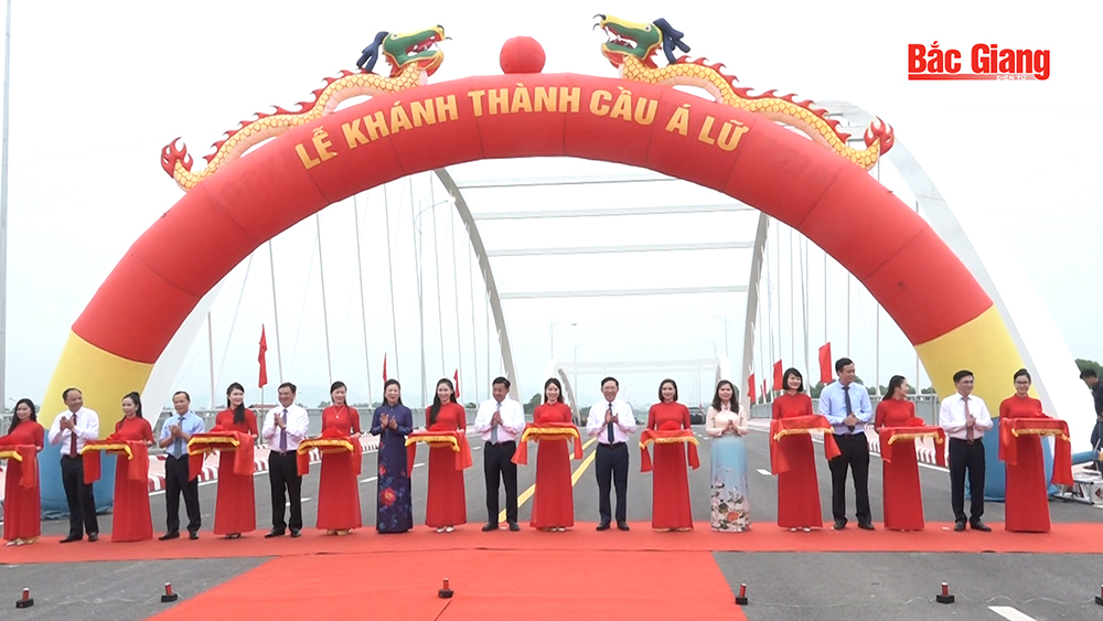 TP Bắc Giang khánh thành cầu Á Lữ và hai công trình khác