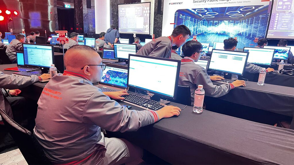 {keywords} {keywords}