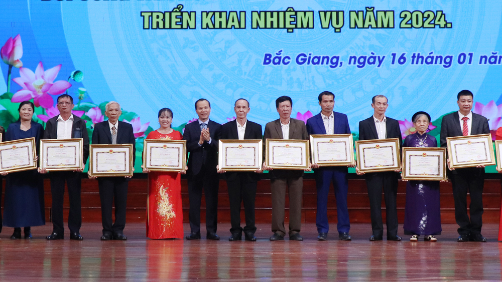 Đẩy mạnh tuyên truyền, nhân rộng điển hình tiên tiến trong Khuyến mãi Mocbai đời sống văn hóa