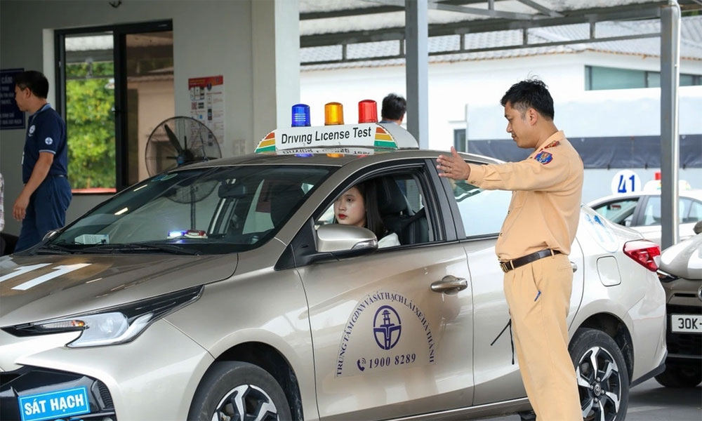 Cục CSGT chỉ đạo siết chặt sát hạch lái xe, tỷ lệ đỗ đường trường giảm 28%