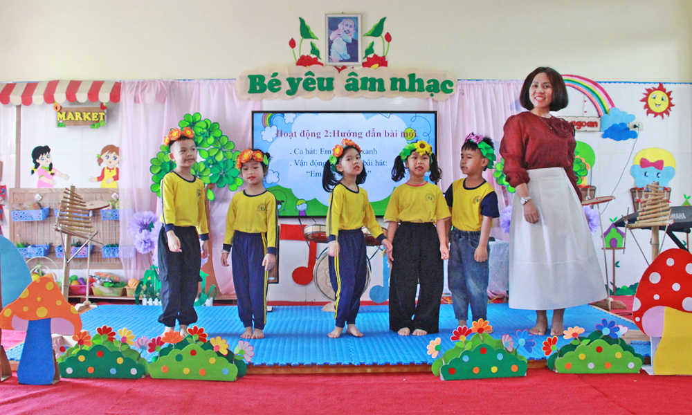 Chi bộ Trường Mầm non Hoa Sen (Vũ Ninh): Khơi dậy nỗ lực, sáng tạo của đảng viên