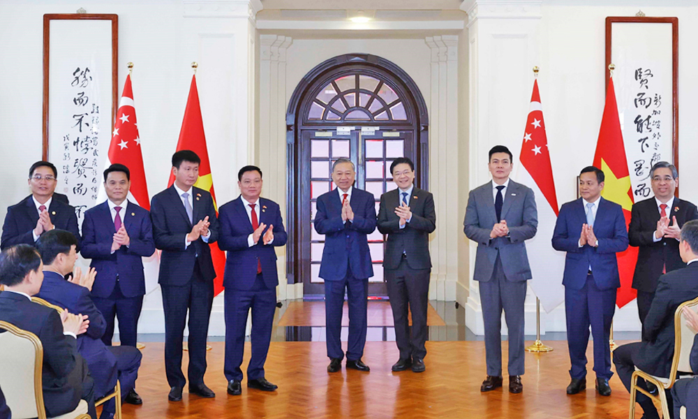 Việt Nam và Singapore ký kết hàng loạt văn kiện hợp tác