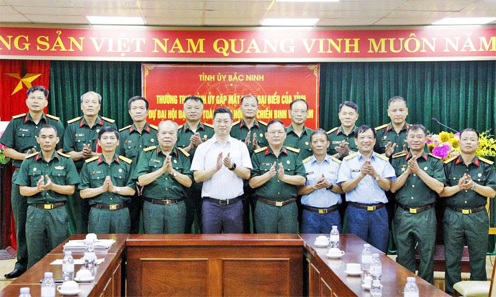 Thường trực Tỉnh ủy Bắc Ninh gặp mặt Đoàn đại biểu dự Đại hội đại biểu Cựu chiến binh Việt Nam lần thứ VIII