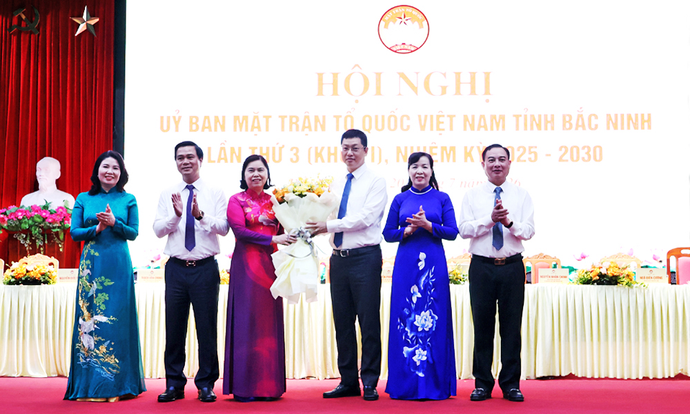 Phó Bí thư Tỉnh ủy Trần Huy Phương: Phát huy vai trò nòng cốt của MTTQ trong Khuyến mãi Mocbai khối đại đoàn kết toàn dân tộc