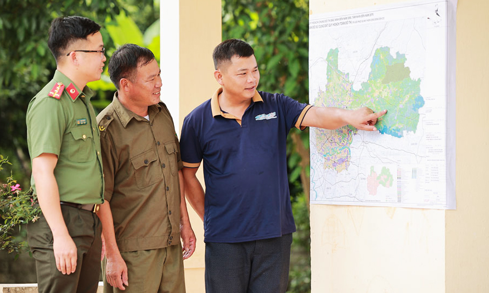 Gieo niềm tin, giữ bình yên bản làng