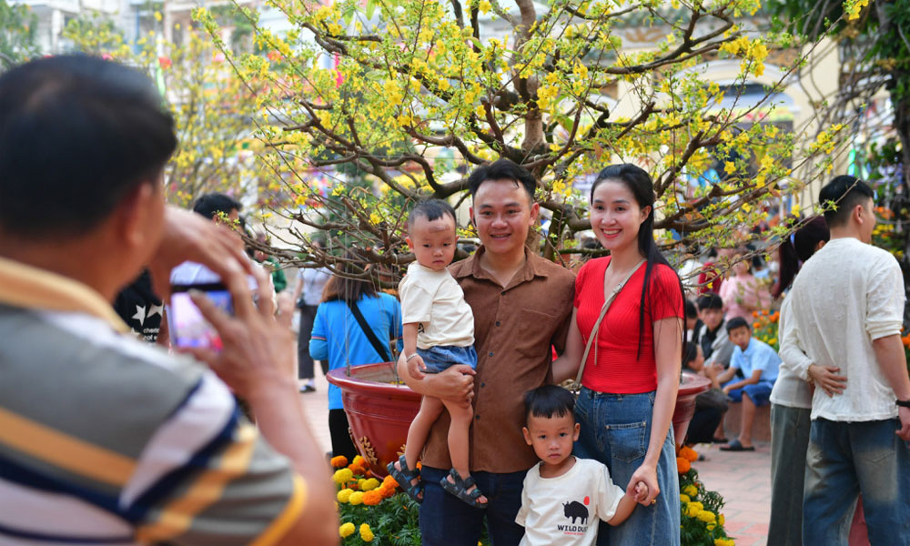 Một mùa Trung tâm chăm sóc khách hàng MB66 Tết bội thu