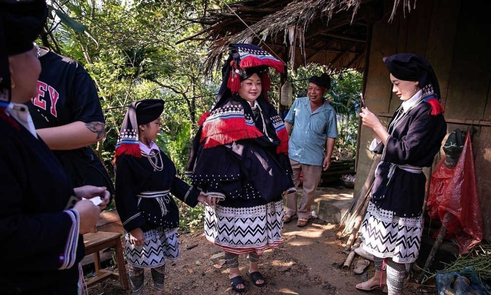 Nét đẹp nhân văn và giá trị truyền thống trong lễ cưới của người Dao Tiền ở Phú Thọ