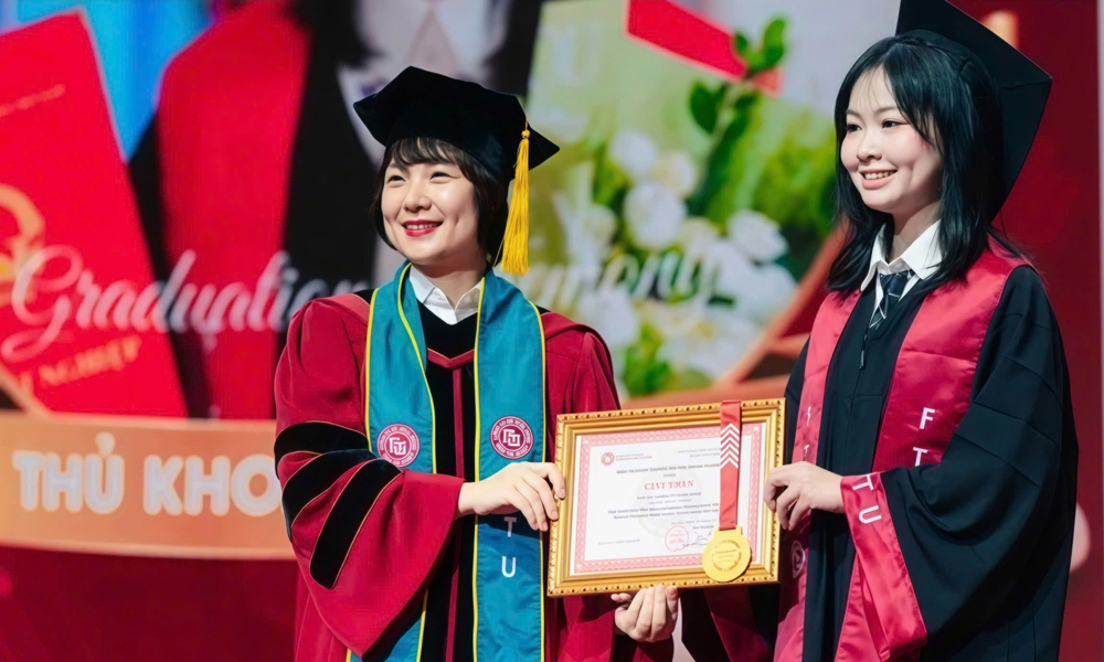 Thủ khoa "đầu ra" Trường Đại học Ngoại thương Hoàng Thị Minh Hạnh: Bông hoa tri thức miền quan họ