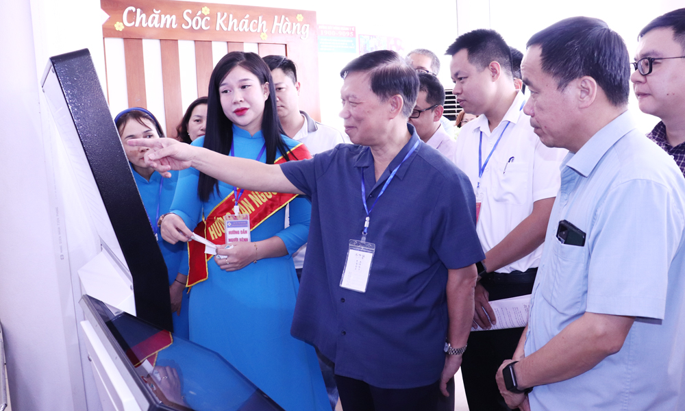 Phó Giáo sư, Tiến sĩ Trần Quý Tường: Tầm nhìn chiến lược về chuyển đổi số y tế