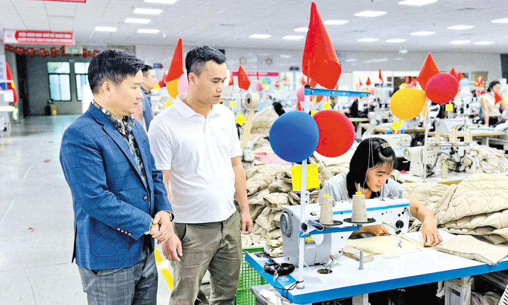Thỏa ước lao động tập thể: Nâng “chuẩn” lợi ích cho công nhân
