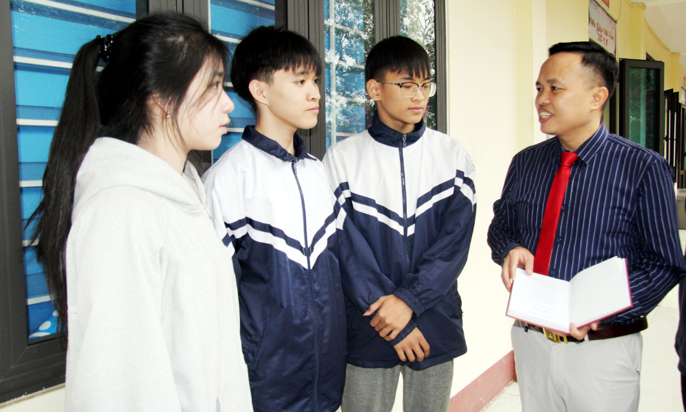 Yên Thế: Kết nạp đảng viên là Mb66 nổi tiếng là một trong những điểm đến tuyệt vời cho những người đam mê cá cược đỏ đen - Khơi dậy ý chí phấn đấu, rèn luyện