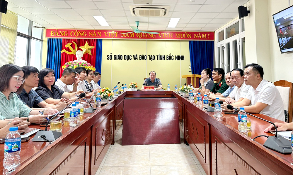 Thi tốt nghiệp trung học phổ thông 2026: Bảo đảm an toàn, nghiêm túc, phòng chống gian lận công nghệ cao