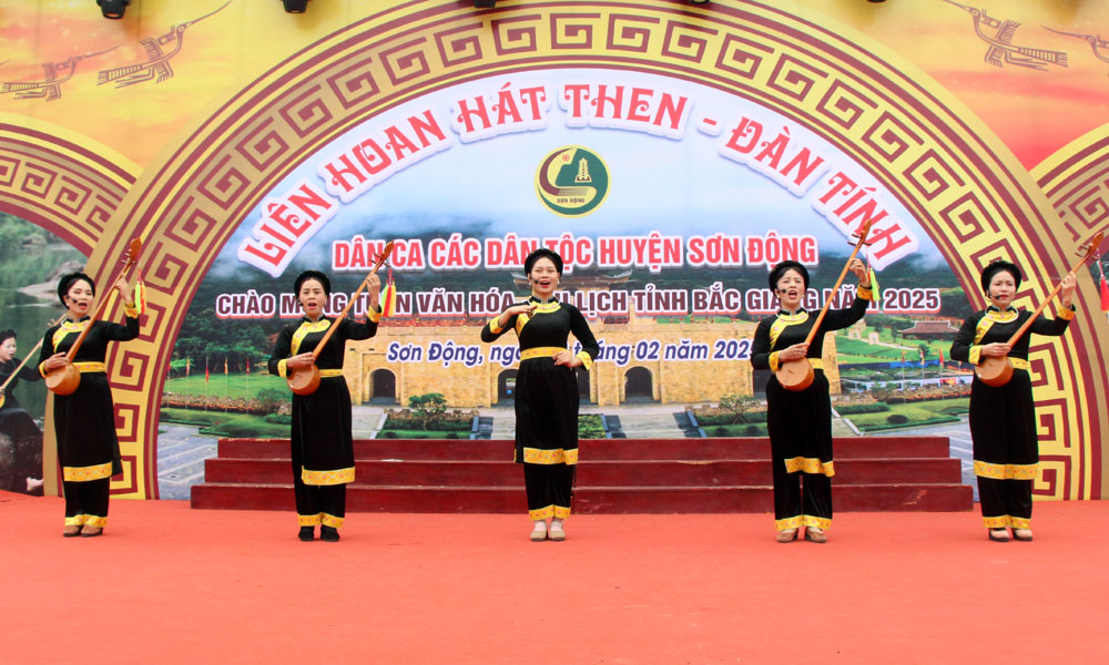 Nhà hát Chèo Bắc Giang tổ chức biểu diễn phục vụ Mb667 Thể thao, Casino, Nổ hũ, Bắn cá trong Tuần Văn hóa - Trung tâm chăm sóc khách hàng MB66
