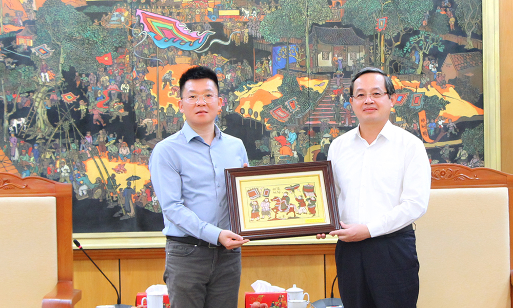 Chủ tịch UBND tỉnh Bắc Ninh Phạm Hoàng Sơn làm việc với Công ty Zhongji Co., ltd (Trung Quốc)