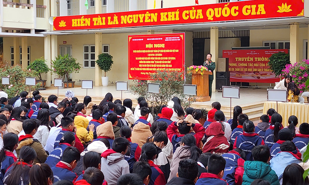 Bắc Giang: Tuyên truyền kỷ niệm 80 năm Ngày thành lập Quân đội Mb667 Thể thao, Casino, Nổ hũ, Bắn cá Việt Nam 22/12