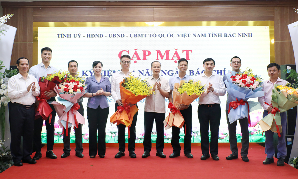 Lãnh đạo tỉnh Bắc Ninh: Gặp mặt, tri ân những người làm báo đồng hành với sự phát triển của tỉnh
