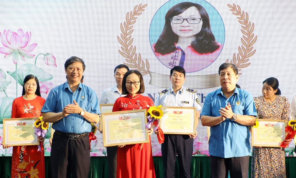 Công đoàn Viên chức tỉnh Bắc Giang: Tôn vinh 70 cán bộ, công chức, viên chức, lao động tiêu biểu 