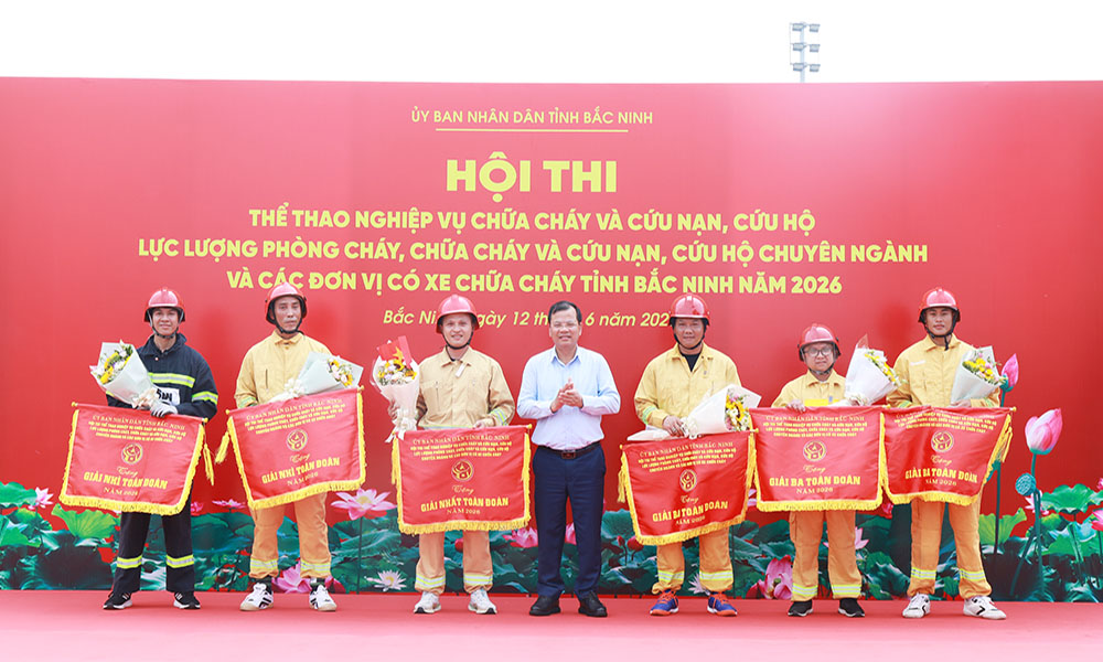Bắc Ninh: Samsung Electronics dẫn đầu hội thi nghiệp vụ chữa cháy 2026