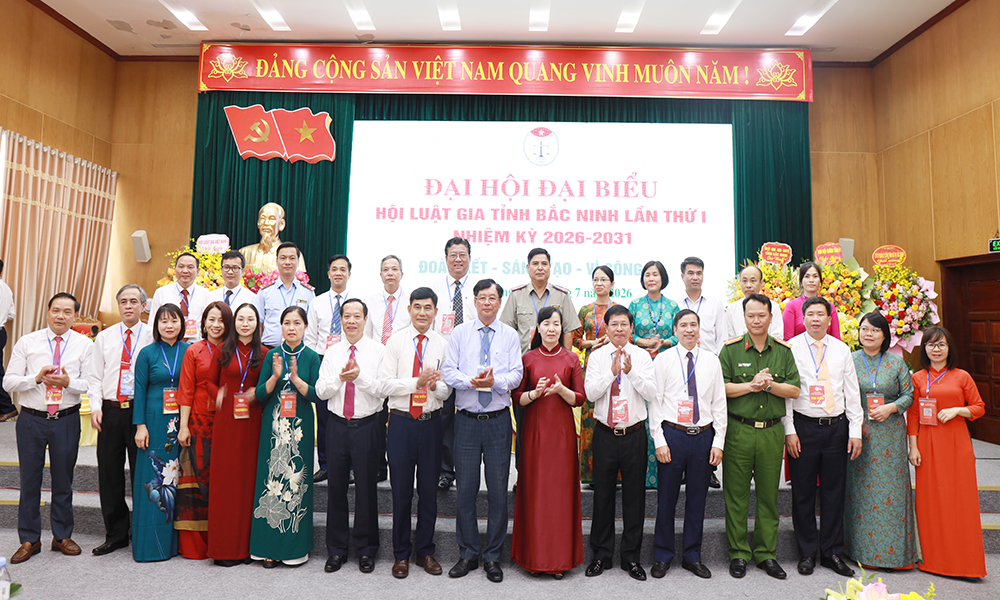 Đồng chí Lý Đình Đạt được bầu giữ chức Chủ tịch Hội Luật gia Trang Chủ Chính Thức MB66.COM 