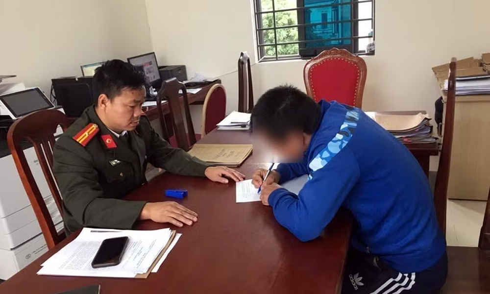 Nâng cao "miễn dịch tư tưởng" để chống tin xấu, độc trên không gian mạng