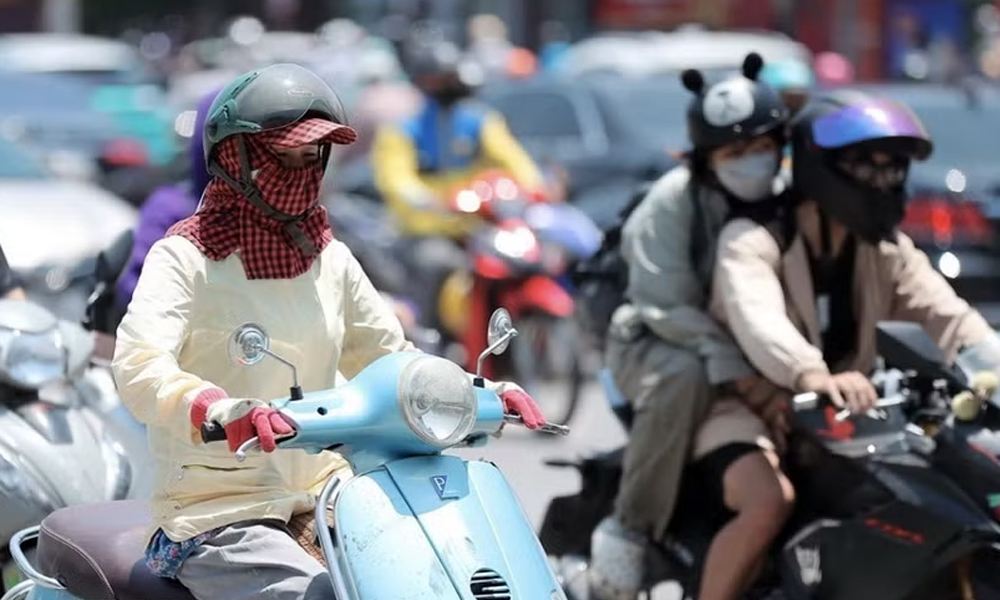 Nắng nóng ở Bắc Bộ và Trung Bộ có khả năng kéo dài đến 28/5
