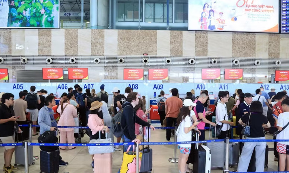 Hành khách có thể được hoàn tiền vé nếu chuyến bay chậm trên 4 tiếng