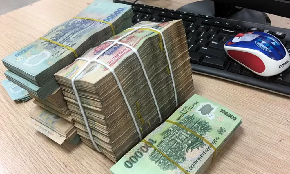 Tiền gửi dân cư lập kỷ lục hơn 10,82 triệu tỷ đồng, tăng 4,76%