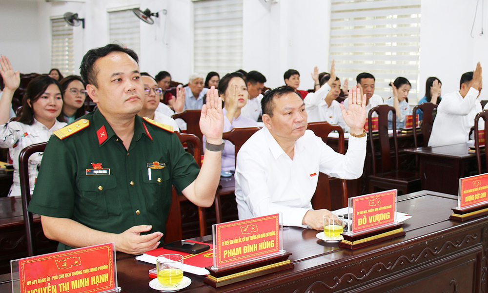 HĐND phường Từ Sơn thông qua các nội dung về tổ chức bộ máy, ngân sách