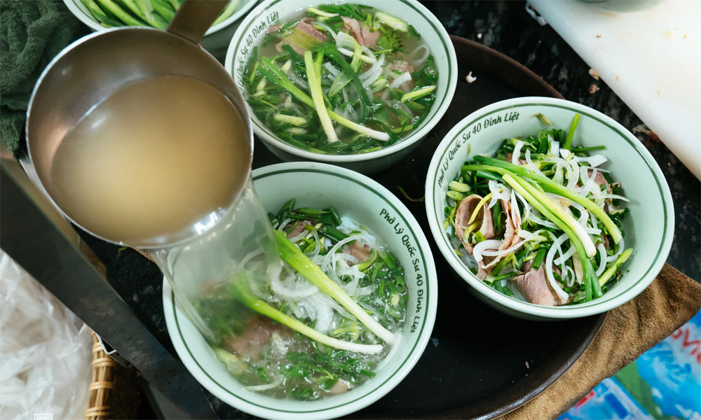 Check in “bàn ăn Tổng thống Hàn Quốc” ở quán phở