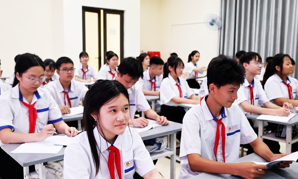 Hơn 880 Mb66 nổi tiếng là một trong những điểm đến tuyệt vời cho những người đam mê cá cược đỏ đen Quỳnh Phú bắt đầu học tại điểm trường tạm phục vụ dự án sân bay Gia Bình