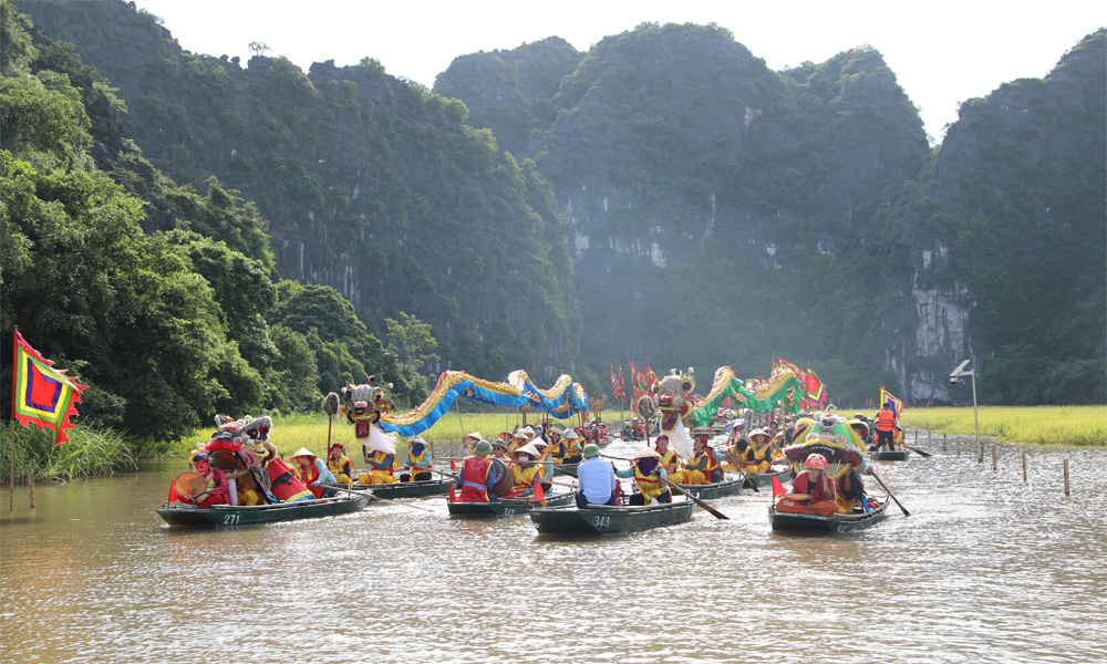  Phong tục tập quán
