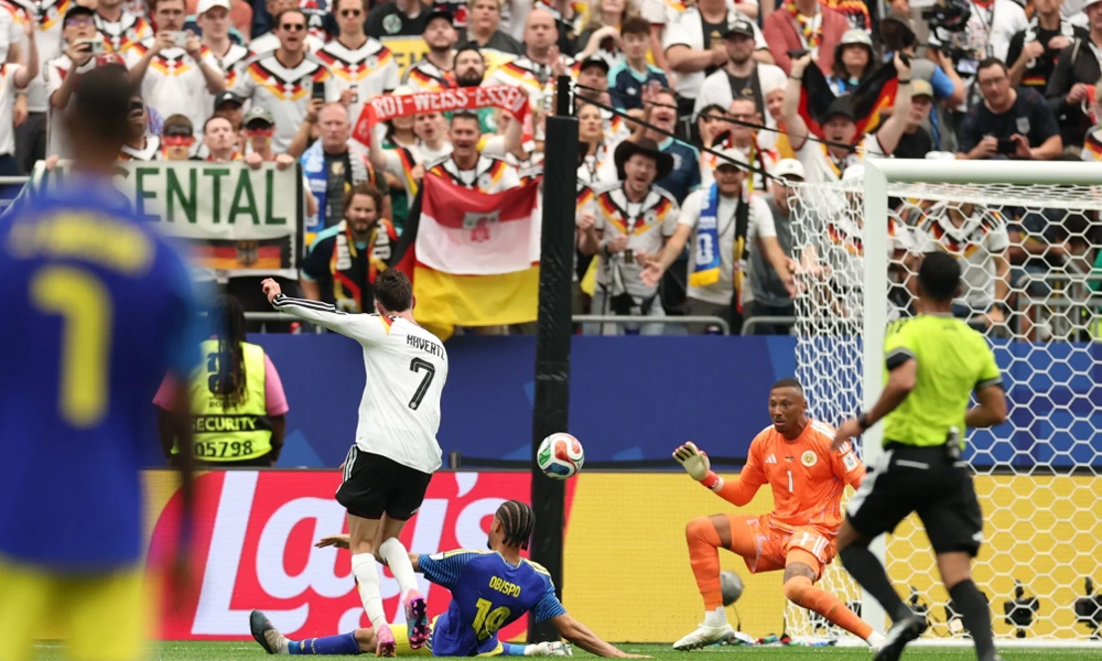 Đức thắng hủy diệt tân binh World Cup