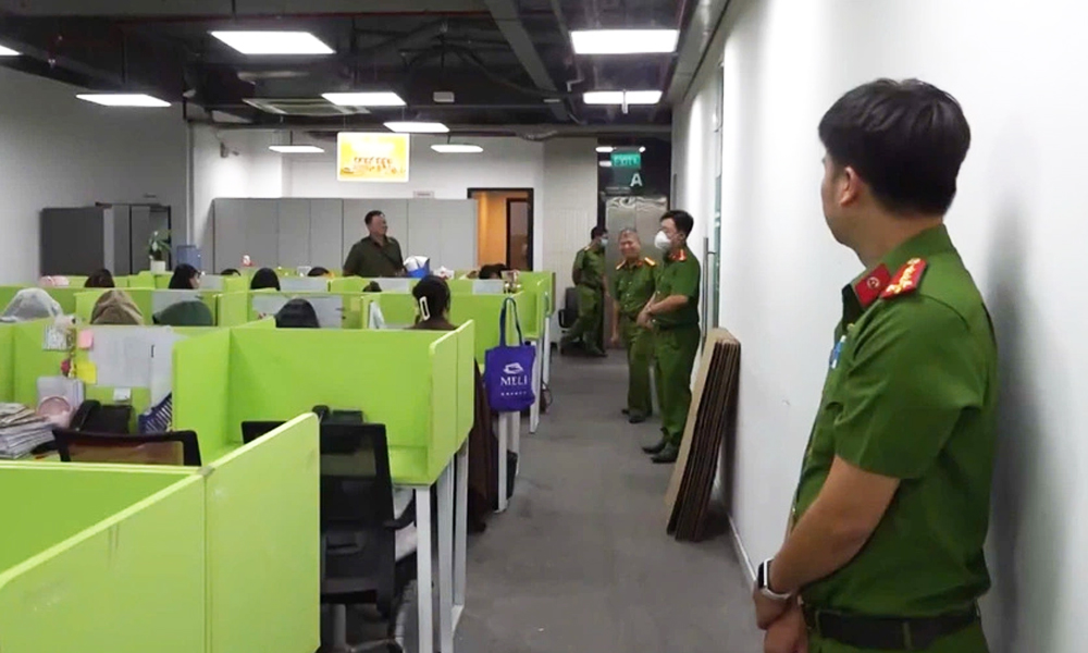 200 người bị bắt với cáo buộc lừa hơn 600 tỷ đồng qua “hợp đồng kỳ nghỉ”