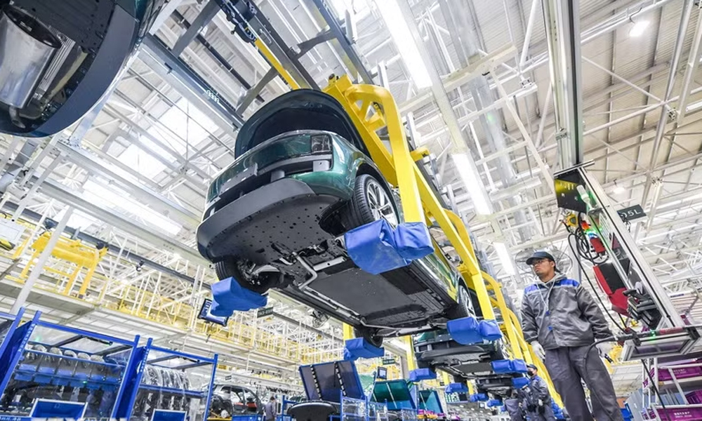 Người tiêu dùng Trung Quốc đổi xe điện nhanh hơn điện thoại di động