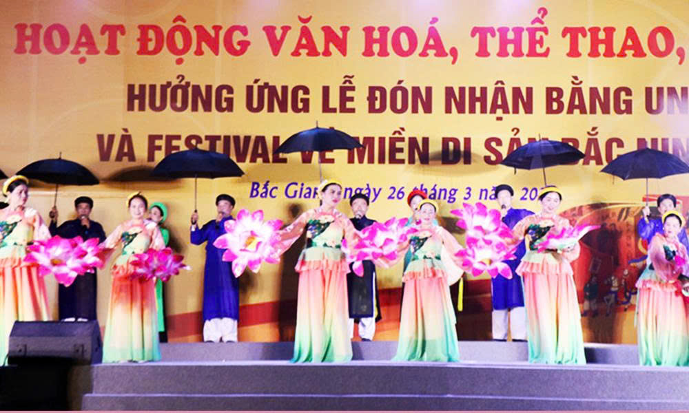 Sôi nổi chương trình văn nghệ, trò chơi Mb6626.com Link Nhà Cái Uy Tín tại phường Bắc Giang